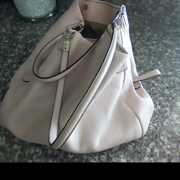 Coach Rose Purse w/dustbag  19" height with the handle 14" width 5" depth - Picture 2 of 6